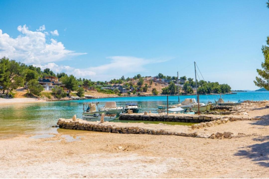 Hipo Camp Mobil Home Arta Pakoštane Exteriér fotografie